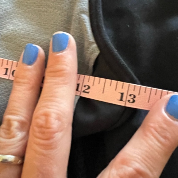 Athleta sports bra/tank top • women’s size XS - Picture 9 of 9